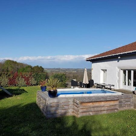 Family Home With Pool Saint-Lon-Les-Mines Экстерьер фото